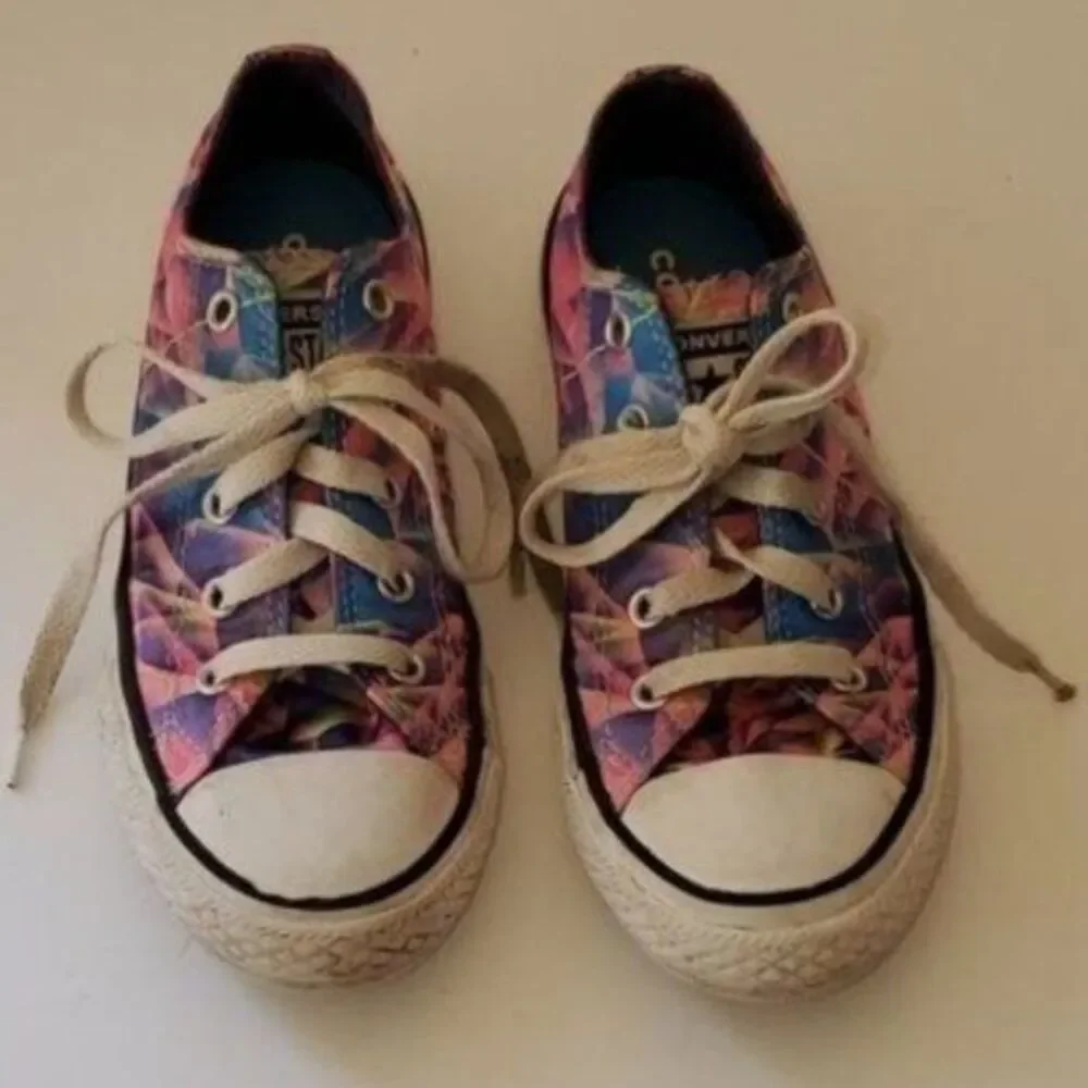 Converse Chuck Taylor Shoes SNEAKERS Low Tops Geo Prism PINK PURPLE Youth KIDS 1